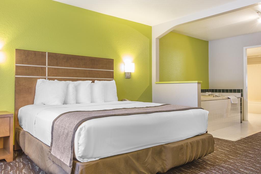 Days Inn & Suites By Wyndham Arcata Esterno foto